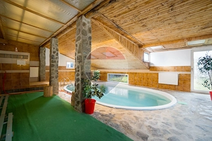 Casă de Vacanta/ Familie/ cu Poveste-Azuga/ Piscina interioara! - imagine 12
