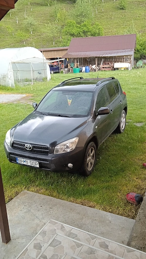 Vând Toyota RAV4  - imagine 2