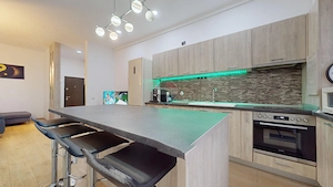 Închiriere apartament Brasov, Blue Residence, grădină, loc de parcare - imagine 2