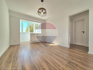 Apartament cu 2 camere, complet renovat – Aurel Vlaicu, zona Poetului - imagine 2