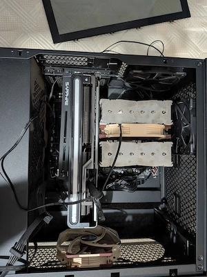 PC Silentios AMD 7800XT, 32 GB RAM, Ryzen 5 7600X