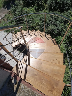 Casă P+M + cladire anexă + teren 1129 mp - imagine 7