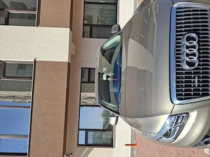 De vinzare AUDI Q5