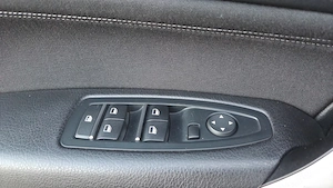 Vând BMW Seria 1 118i, an 2018, motor 1.5 benzină, 136 CP, cutie manuală 6 trepte, aproximativ 107.0 - imagine 5