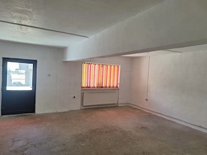 Vand apartament spatiu 150mp Privighetorii