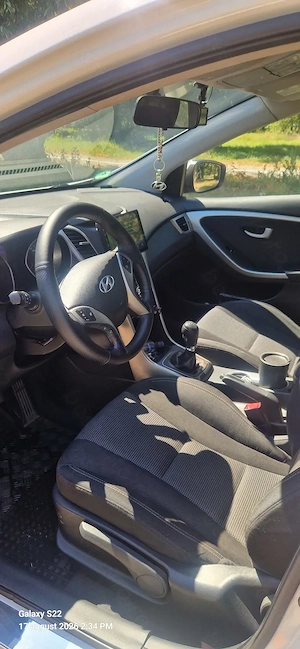 Hyundai i30  1,4 crdi 2013 - imagine 5