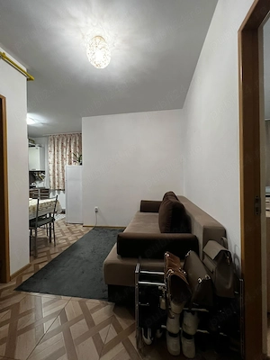 Inchiriere apartament o camera - imagine 7