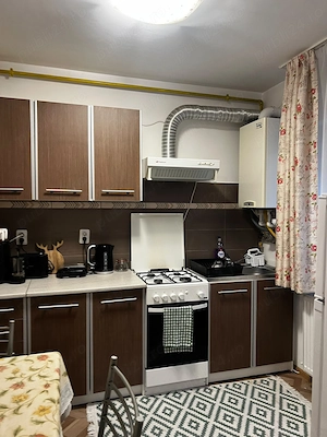 Inchiriere apartament o camera - imagine 4