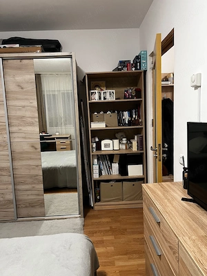 Inchiriere apartament o camera - imagine 2