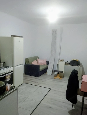 CI685 Piata Traian,casa 2 camere,Renovata - imagine 11