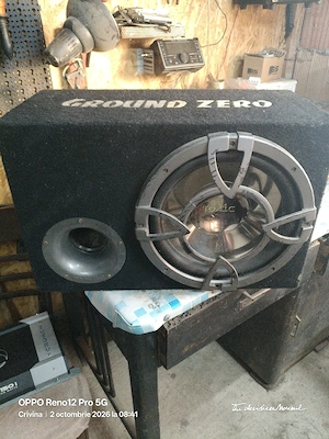 vând tub de bass și amplificator auto 