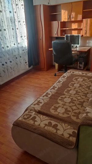 Vând apartament cu 2 camere 