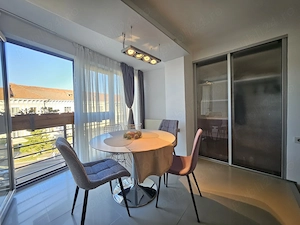 Oferta inchiriere studio de lux zona centrala,  47 mp, parcare, 350 EURO - imagine 6