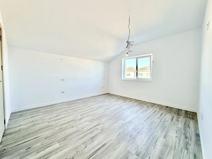 Duplex 4 camere - 115 mp - despartit prin camera tehnica - Calea Urseni - imagine 14