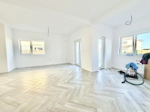 Duplex 4 camere - 115 mp - despartit prin camera tehnica - Calea Urseni - imagine 9