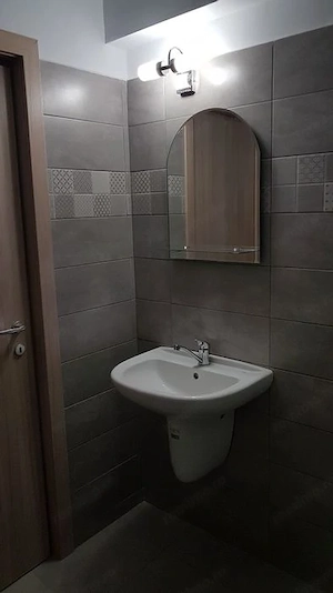 Apartament cu o cameră de închiriat în Gheorghe Lazăr - imagine 3
