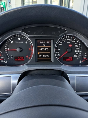 Audi A6, an 2006, motor 2.0 TDI - imagine 9