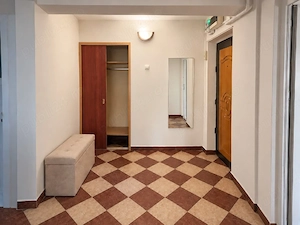 Inchiriere ultracentral Pitesti  apartament 3 camere toate dotarile - imagine 5