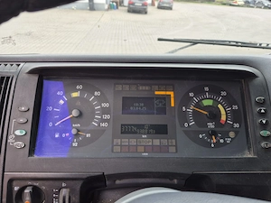 vand mercedes atego 818 2004  - imagine 4