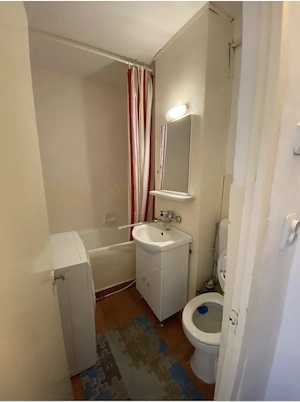 Apartament 1 camera nedecomandata , zona 300 - imagine 6