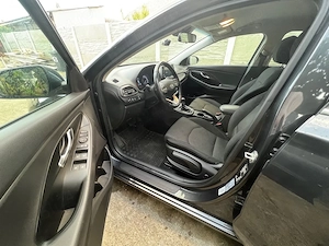 Hyundai i30 1.5 T-GDi 160 CP M-Hybrid 48V 7DCT Highway   93.000 km - imagine 2