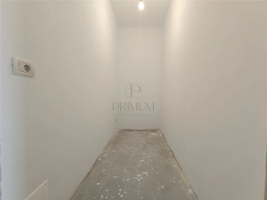 Duplex 5 camere - despartit prin garaj - teren generos - imagine 13