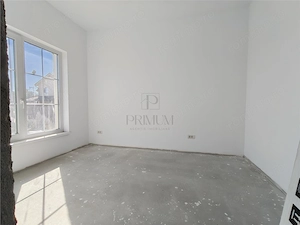 Duplex 5 camere - despartit prin garaj - teren generos - imagine 5