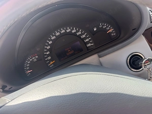 Mercedes Benz C180