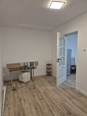 Ap 2 camere 27 mp sect 5 str Crizantemelor - imagine 8