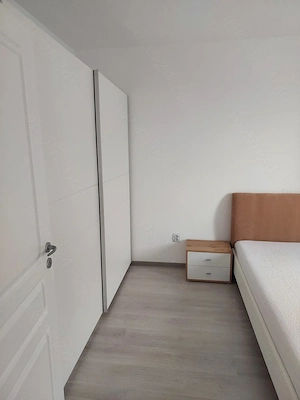Închiriez apartament cu 2 camere  - imagine 10