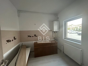 Apartament 3 camere zona Aurel Vlaicu - imagine 5