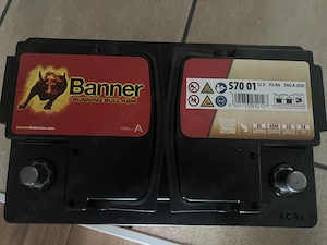 Vând acumulator auto nou Banner 