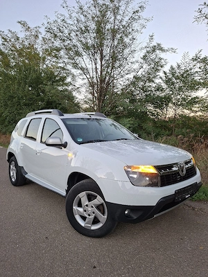 Dacia Duster 1.5 DCI 4wd Prestige - imagine 2