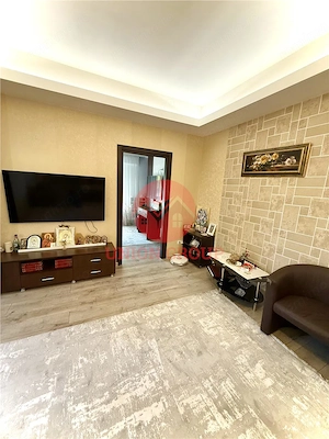 Apartament 2 Camere si 2 Bai | Zona Eden | Curte interioara | 2 Locuri de Parcare | Pret Negociabil - imagine 3