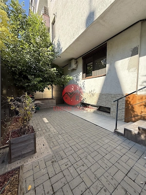 Apartament 2 Camere si 2 Bai | Zona Eden | Curte interioara | 2 Locuri de Parcare | Pret Negociabil - imagine 12