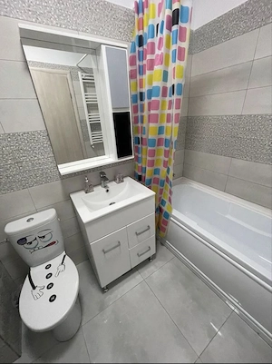 Inchiriez apartament 2 camere militari - imagine 4