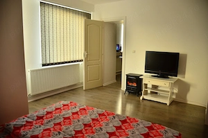 Cazare apartament 2 camere Alba Iulia Carolina - imagine 2