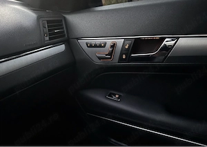 Mercedez Benz E250 - imagine 4