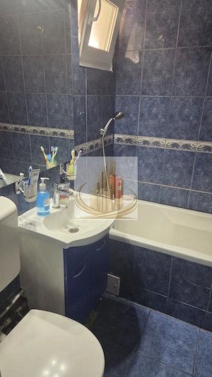 Vand Apartament două camere confort unu - imagine 4