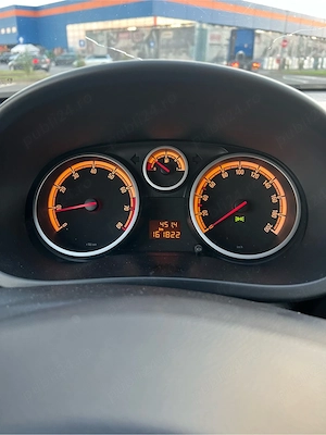 Opel Corsa D 2009 unic proprietar 1.0 benzina clima recent inscrisa - imagine 8