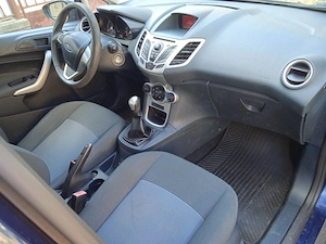 Ford fiesta 1,3i klima 2012 - imagine 3