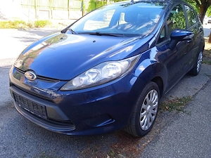 Ford fiesta 1,3i klima 2012