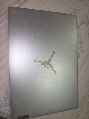 laptopuri de vanzare preturi bune