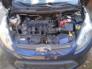 Ford fiesta 1,3i klima 2012 - imagine 8