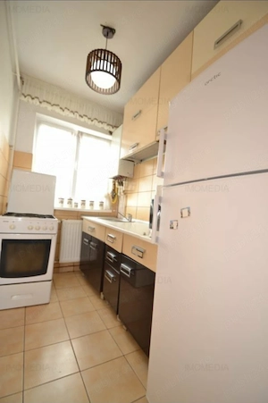 Închiriez apartament 3 camere zona Dacia - imagine 2
