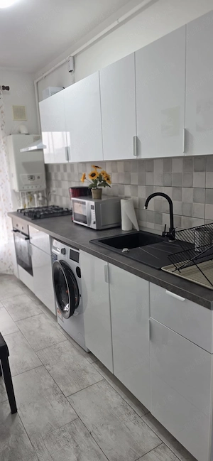 2 Camere decomandat | Loc parcare privat | Balcon inchis | Sector 6 - imagine 3
