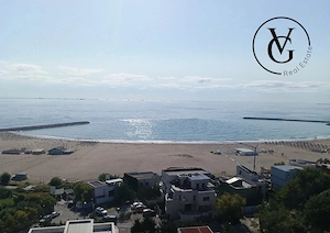 Apartament 3 camere | Faleză Nord | Vedere frontală la mare - imagine 10