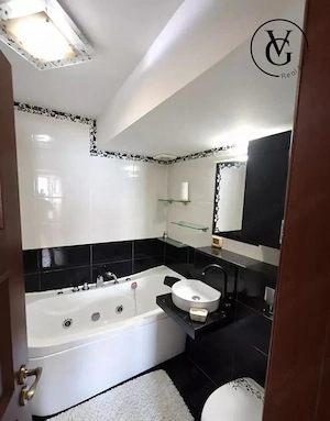 Apartament 3 camere | Faleză Nord | Vedere frontală la mare - imagine 8