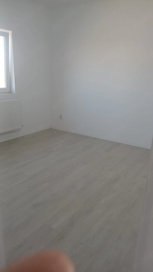 Casă de vânzare (parte duplex) - imagine 4