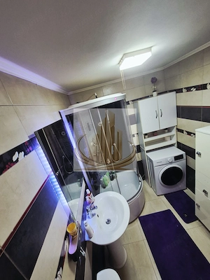 De vânzare apartament 3 camere 70mp - imagine 8